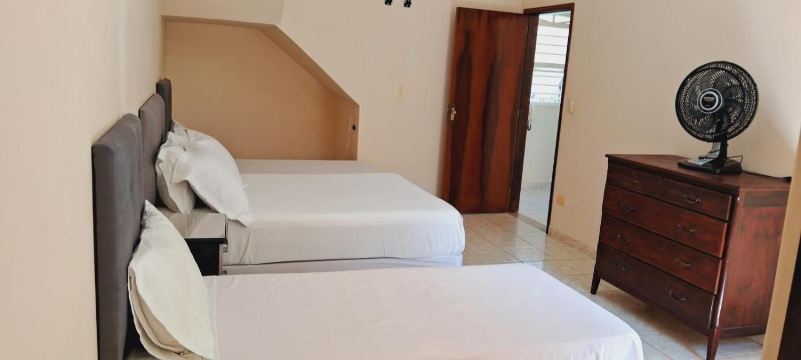 Casa Santa Amelia C/ Garagem Villa Sao Roque  Bagian luar foto
